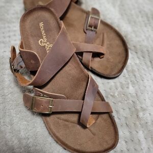 Mountain Soul Brown Leather Strappy Sandals Size 9